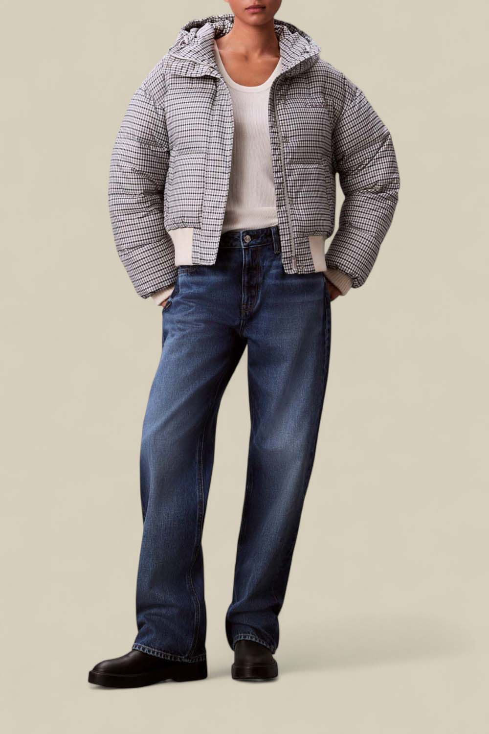 תמונת כל הלוק של מעיל פוך